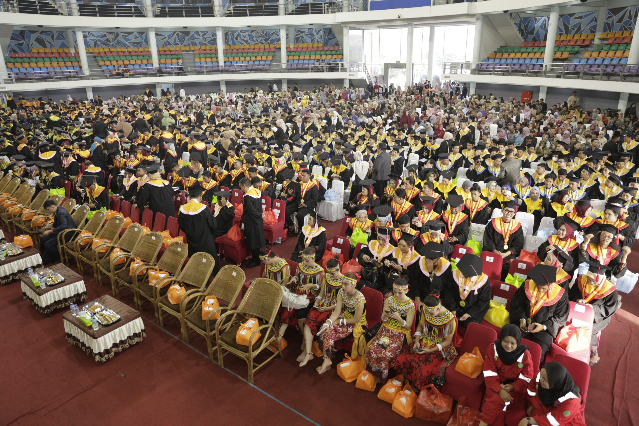 Wisuda Uniba