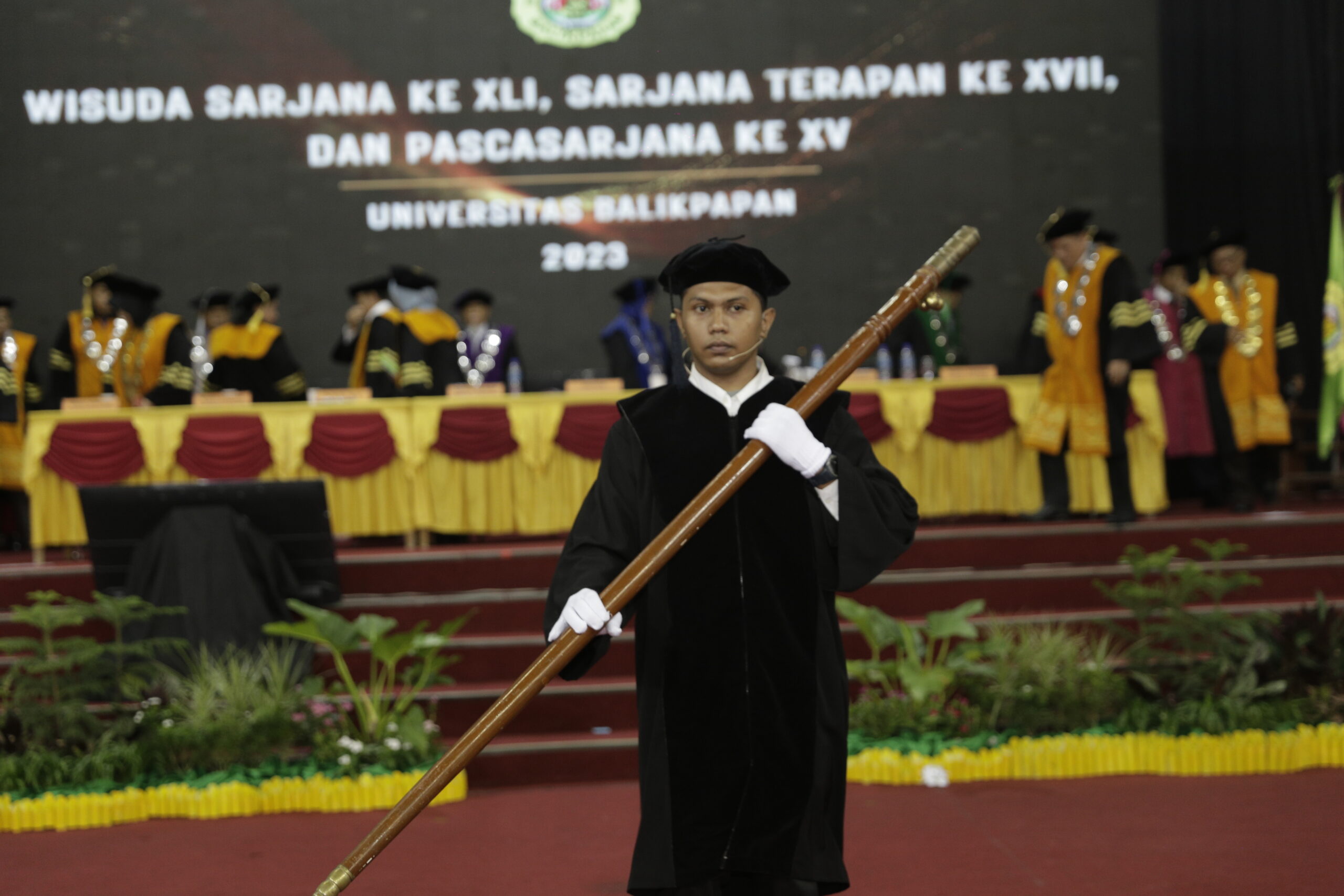 Wisuda Uniba